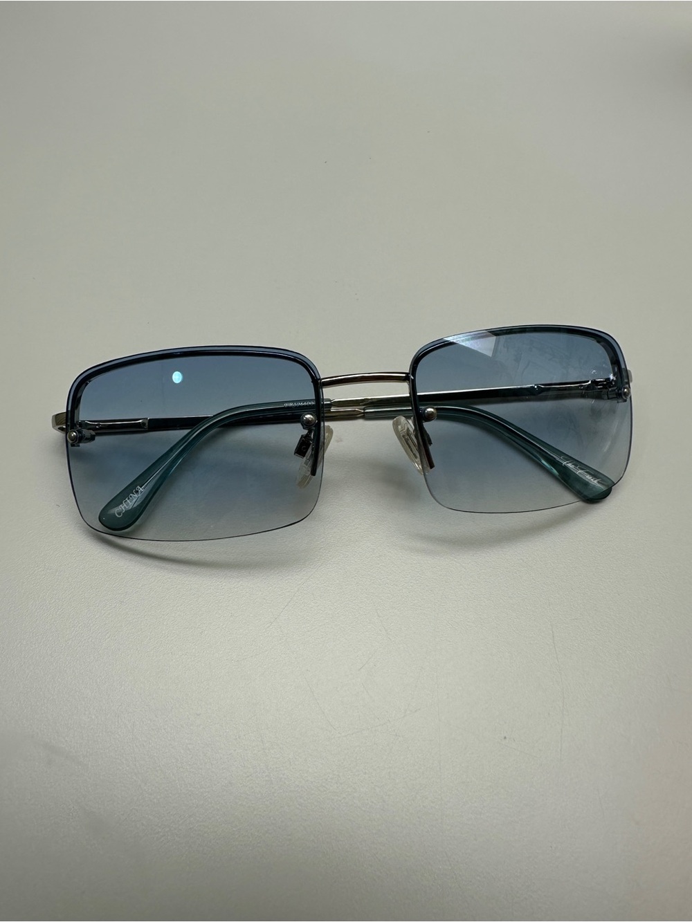 Women’s Blue Gradient Rimless Sunglasses - Picture 2 of 3